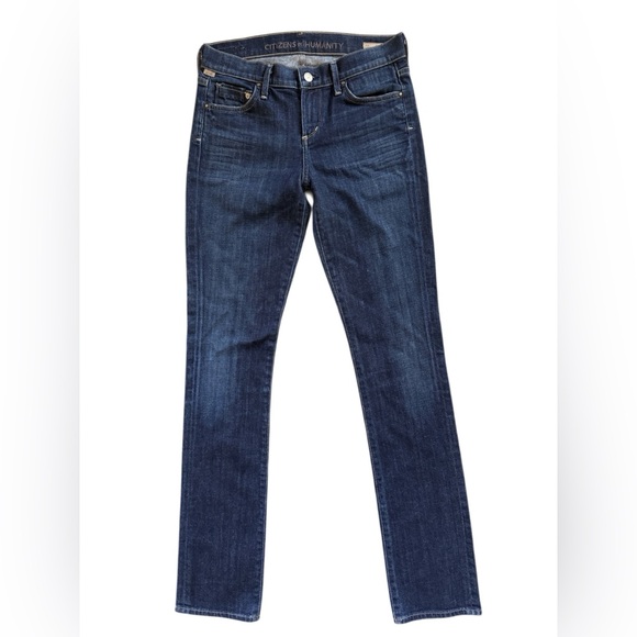 Citizens Of Humanity Denim - Citizens Of Humanity Low Rise No Distress Dark Wash Straight Leg‎ Jeans Size 26